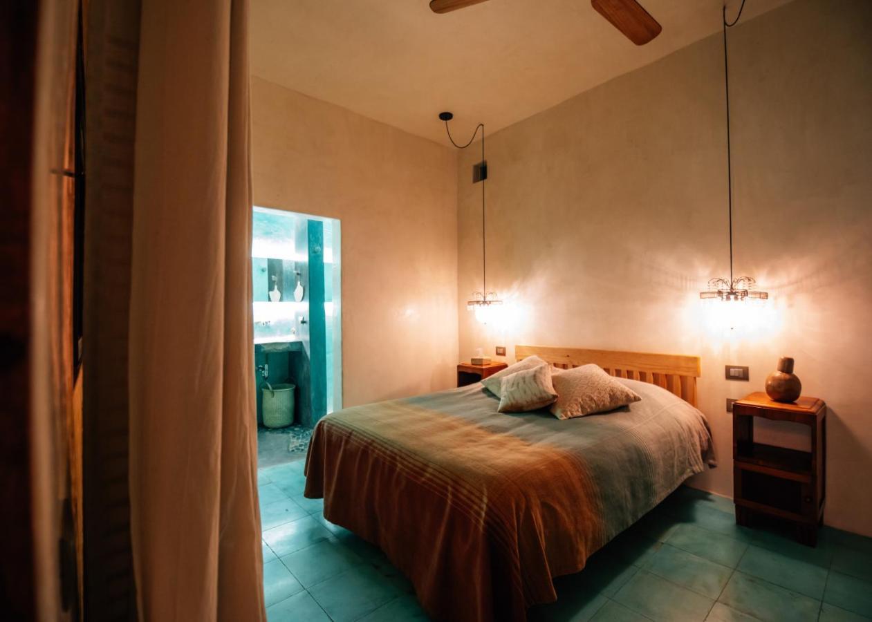 Отель Boulenc Bed And Bread Oaxaca Экстерьер фото