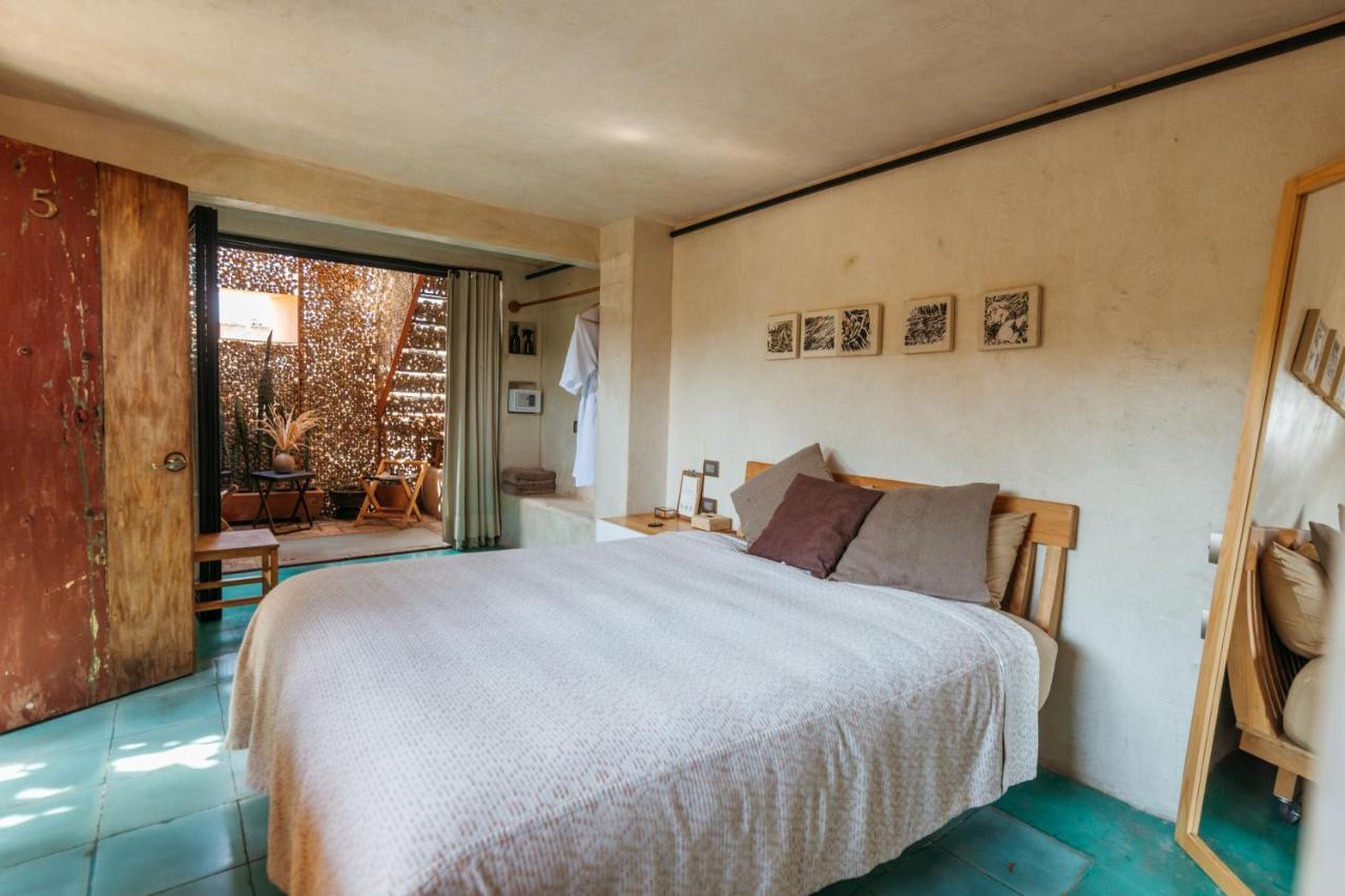 Отель Boulenc Bed And Bread Oaxaca Экстерьер фото
